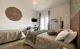 Bari Rooms Carulli Suite